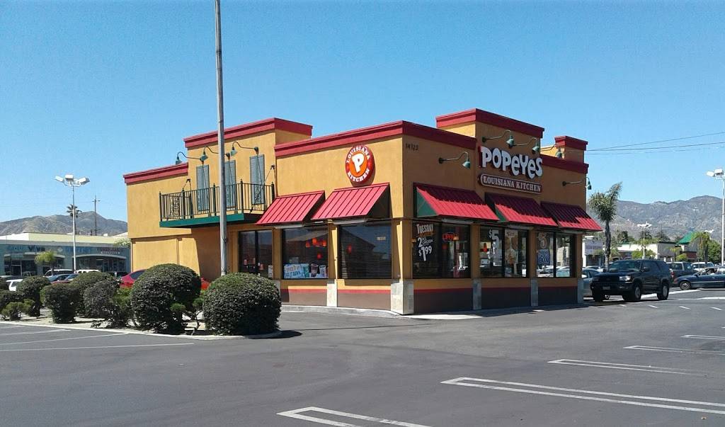 Popeyes Louisiana Kitchen | restaurant | 14723 Rinaldi St, San Fernando, CA 91340, USA | 8183614142 OR +1 818-361-4142