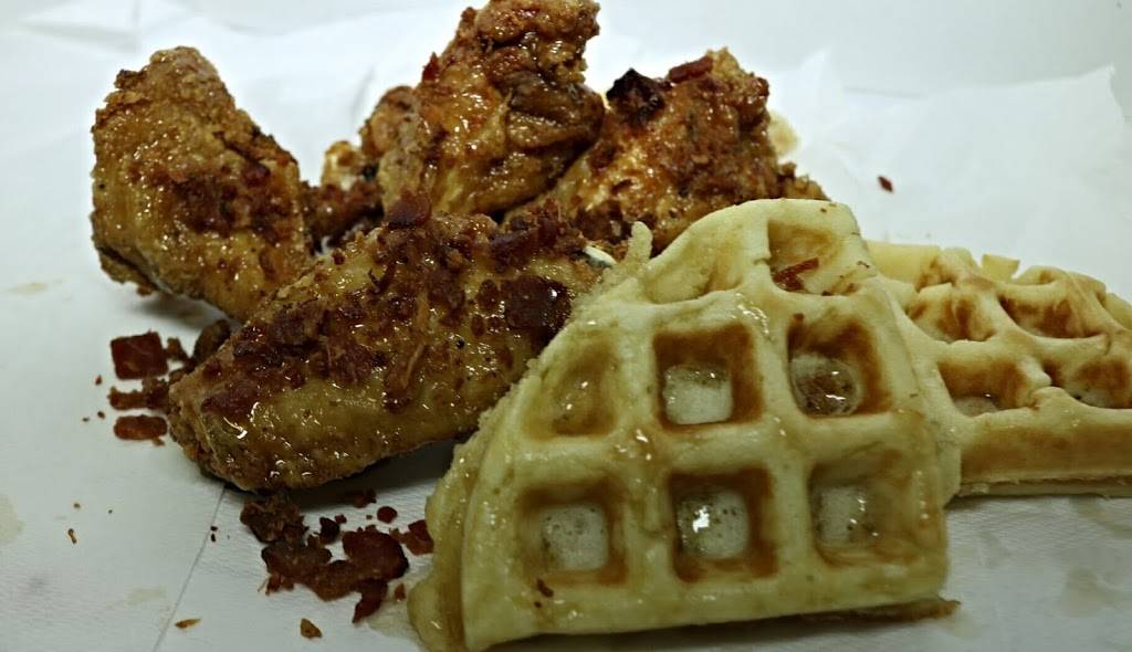 Wing Crave | restaurant | 6121 Augusta Rd, Greenville, SC 29605, USA | 8643963448 OR +1 864-396-3448