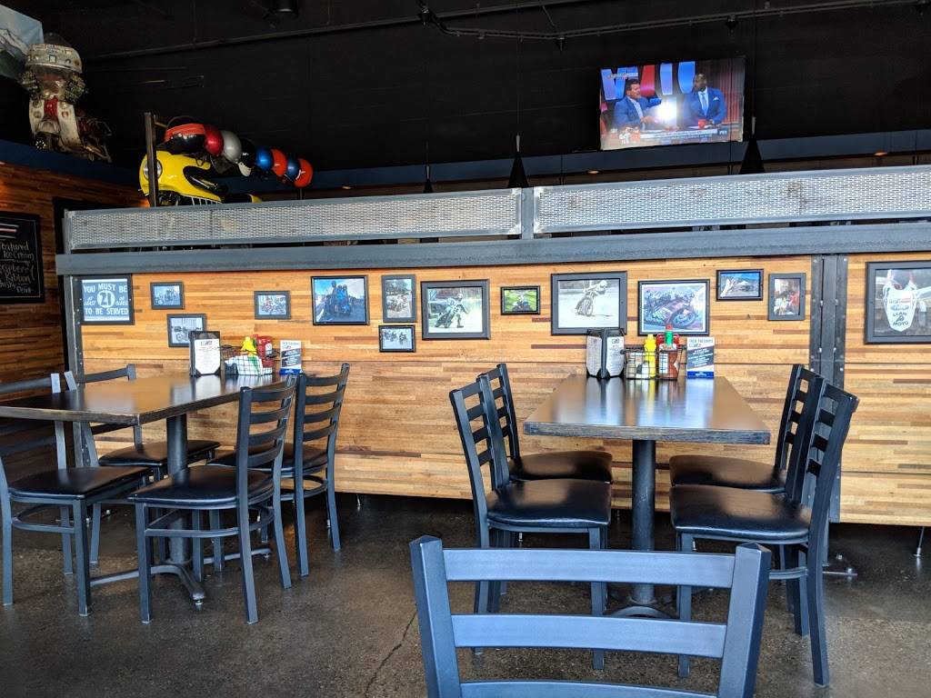 Smarty Pants Garage | restaurant | 626 SW 152nd St, Burien, WA 98166, USA | 2064578181 OR +1 206-457-8181