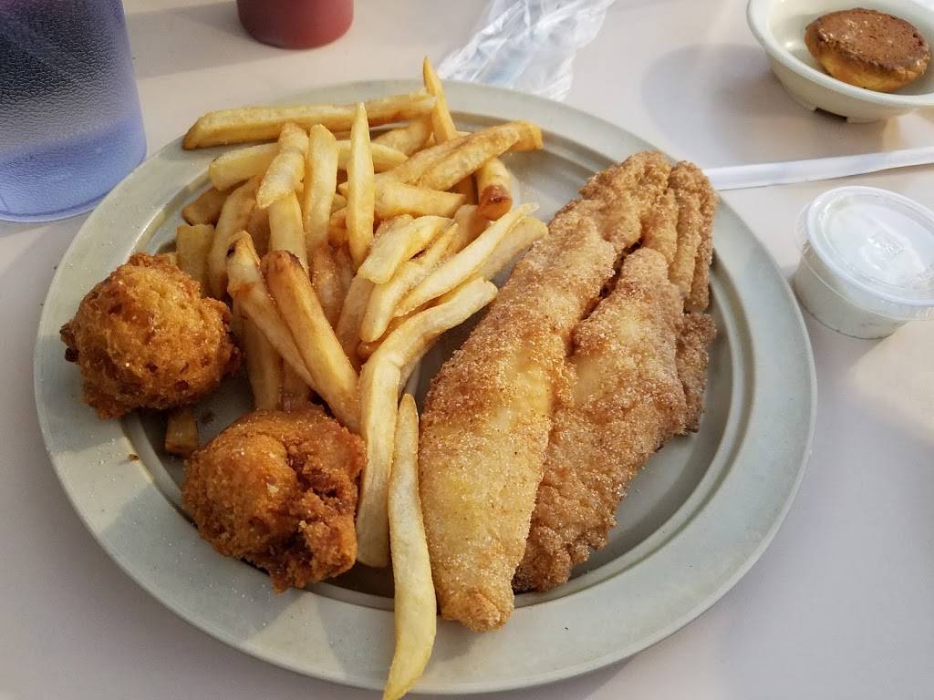 Parkside Catfish Restaurant | restaurant | 13610 AL-69, Baileyton, AL 35019, USA | 2567964288 OR +1 256-796-4288