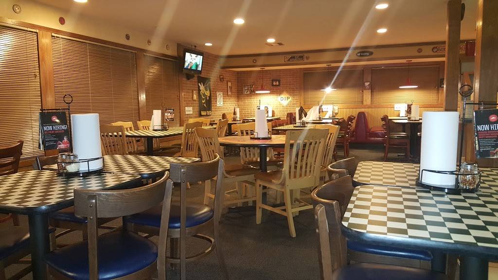 Pizza Hut | meal takeaway | 241 S Main St, Alpharetta, GA 30004, USA | 7707518585 OR +1 770-751-8585