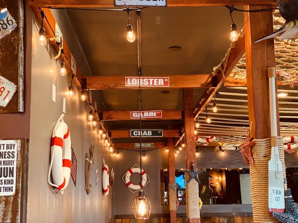 Cajun Crab House | restaurant | 2124 Southlake Mall, Merrillville, IN 46410, USA | 2195255008 OR +1 219-525-5008