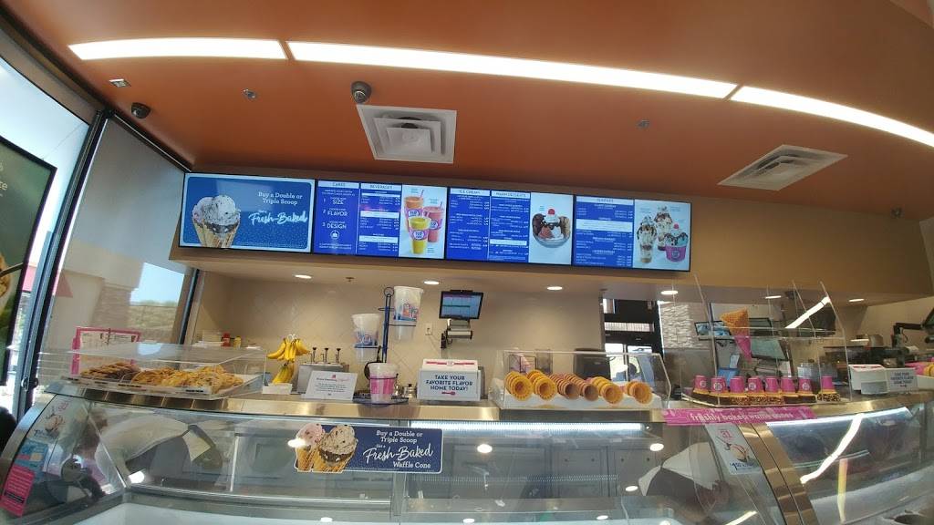 Dunkin | bakery | 36270 Hidden Springs Rd Unit A, Wildomar, CA 92595, USA | 9516780669 OR +1 951-678-0669