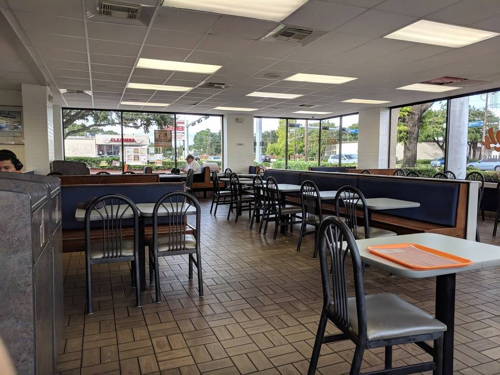 Whataburger | restaurant | 2429 Gessner Rd, Houston, TX 77080, USA | 7134611486 OR +1 713-461-1486