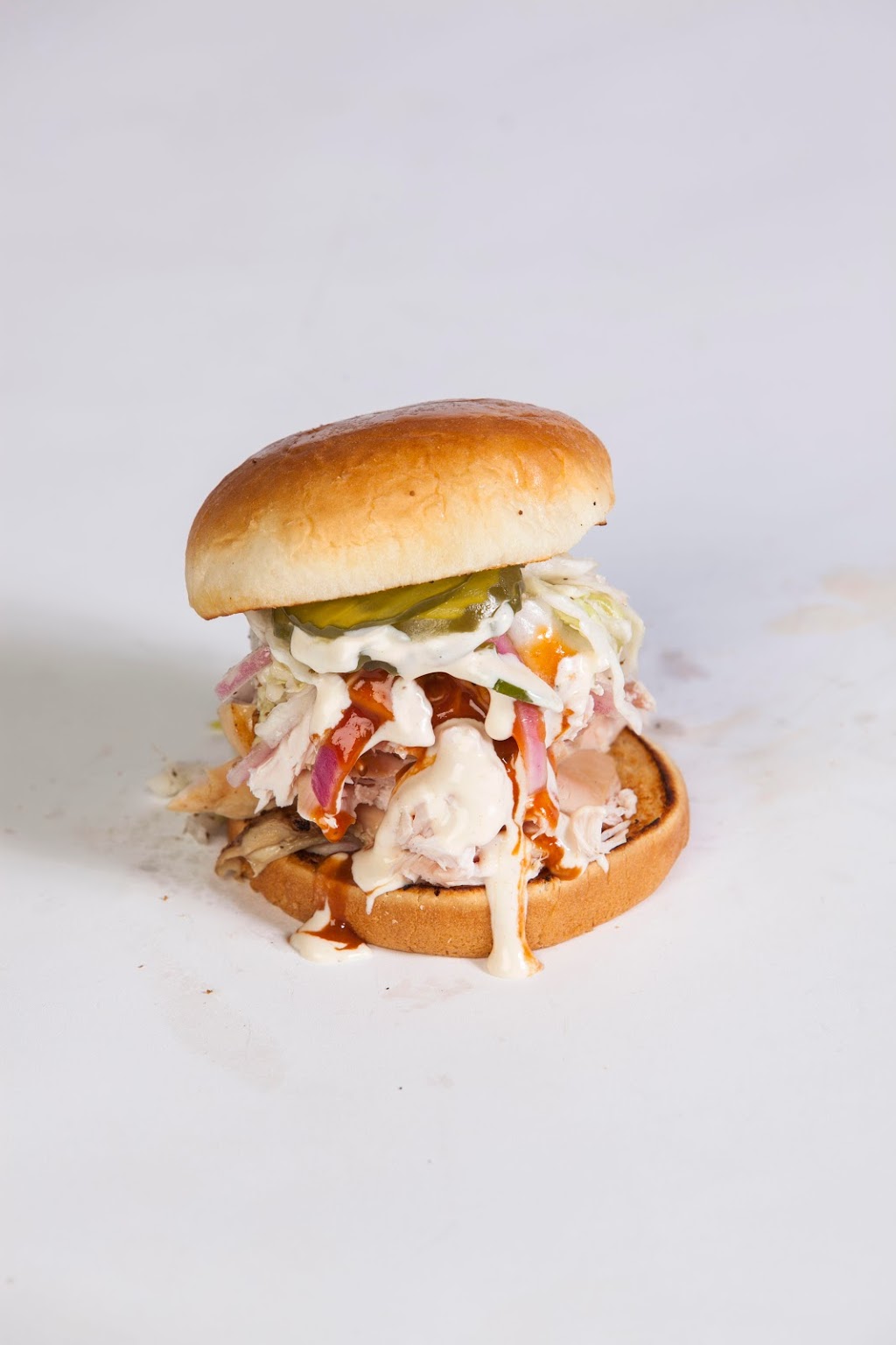 Moes Original BBQ | restaurant | 5005 Peachtree Pkwy #810, Peachtree Corners, GA 30092, USA | 7706962631 OR +1 770-696-2631