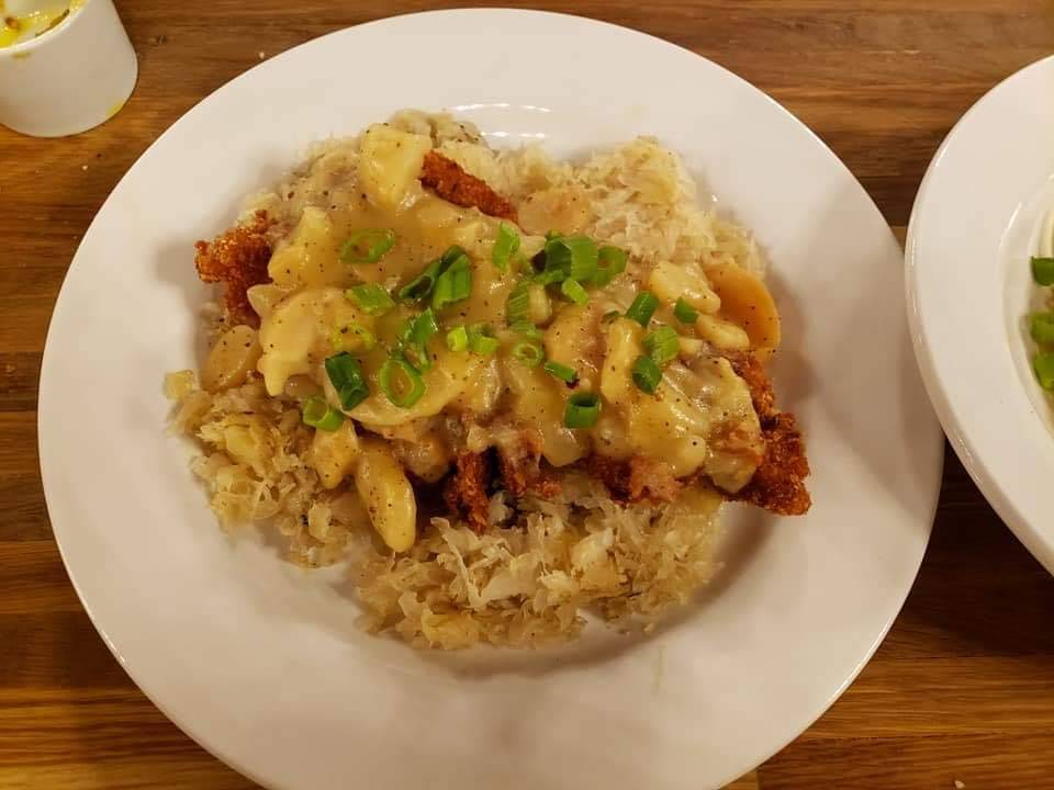 Rhine Haus Bier Hall | restaurant | 40 N Phelps St, Youngstown, OH 44503, USA | 2342548418 OR +1 234-254-8418