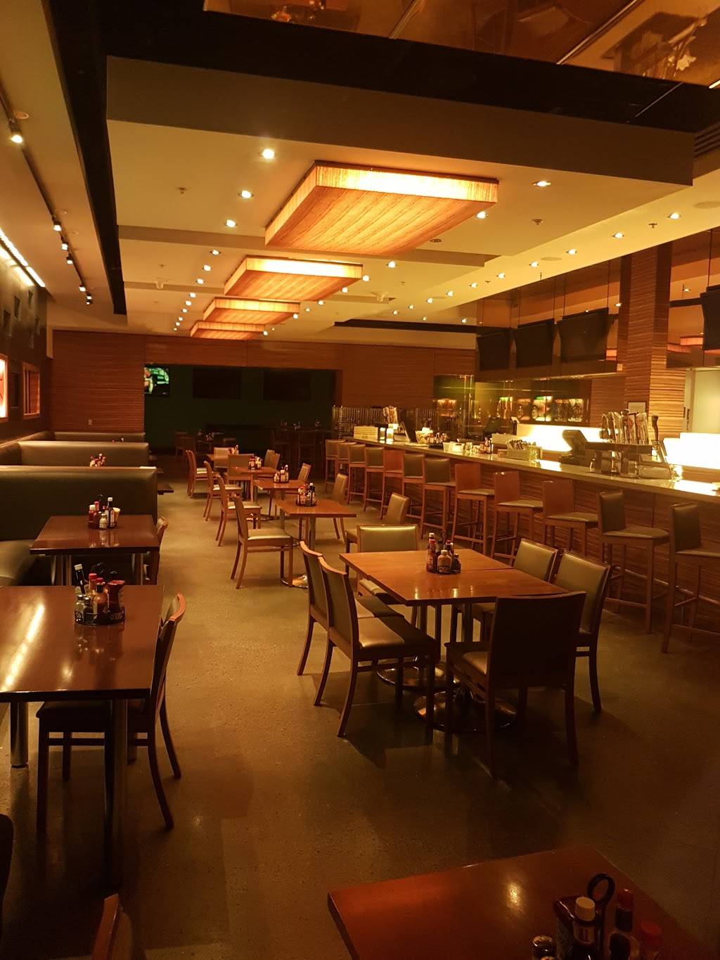 High Velocity | restaurant | 265 Peachtree Center Ave NE, Atlanta, GA 30303, USA | 4045866174 OR +1 404-586-6174