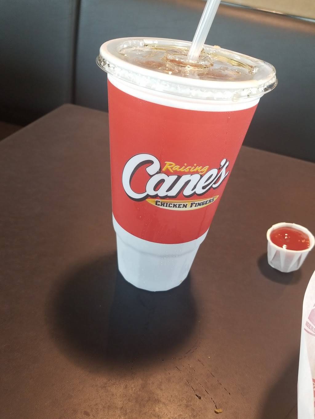 Raising Canes Chicken Fingers | meal takeaway | 9730 Gaston Rd, Katy, TX 77494, USA | 2815743779 OR +1 281-574-3779