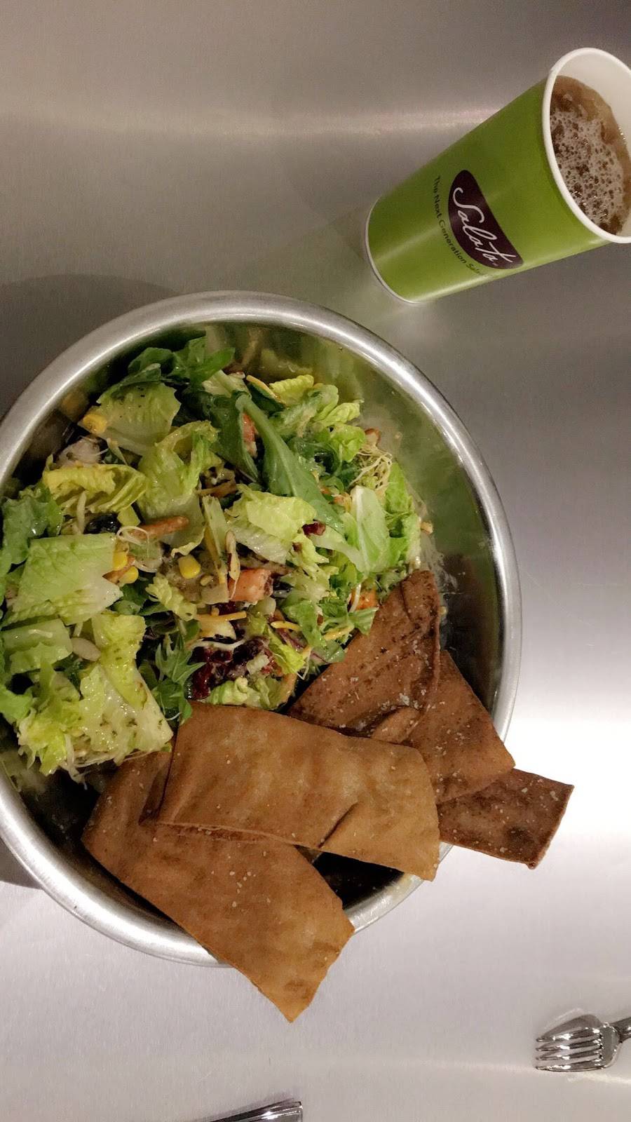 Salata | restaurant | 250 E Basse Rd #110, San Antonio, TX 78209, USA | 2104621466 OR +1 210-462-1466