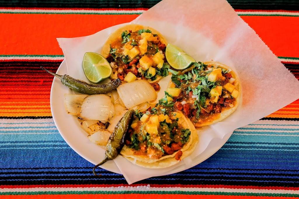 Taqueria el trompo | restaurant | 4434 W Thomas Rd, Phoenix, AZ 85031, USA | 6023209413 OR +1 602-320-9413