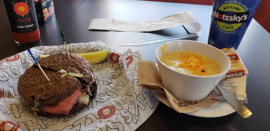 Schlotzskys | bakery | 8425 N Rockwell Ave, Oklahoma City, OK 73132, USA | 4057223279 OR +1 405-722-3279