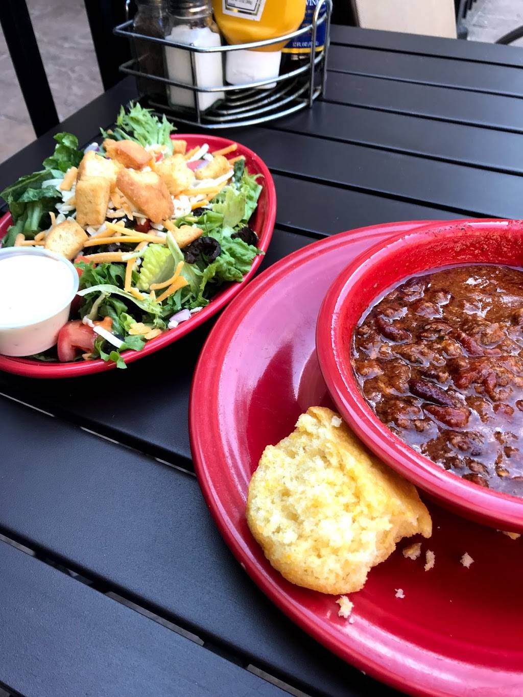 Temple Bar & Grille | restaurant | 109 East Ave, Rochester, NY 14604, USA | 5852326000 OR +1 585-232-6000