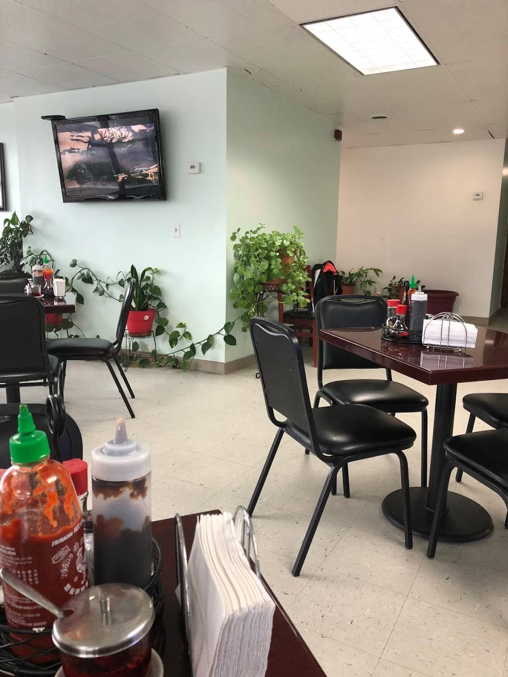 Tan Phat Vietnamese Restaurant | restaurant | 1512 N Academy Blvd Suite A, Colorado Springs, CO 80909, USA | 7192035471 OR +1 719-203-5471