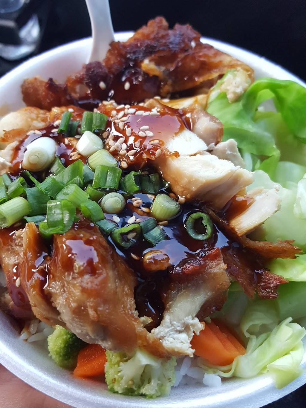 Yoshinoya Montebello | restaurant | 1479 N Montebello Blvd, Montebello, CA 90640, USA | 3237266250 OR +1 323-726-6250