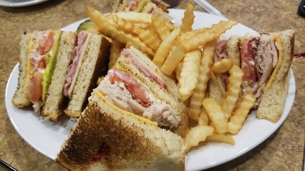 Country Pride | restaurant | 15874 11 Mile Rd, Battle Creek, MI 49014, USA | 2699657721 OR +1 269-965-7721