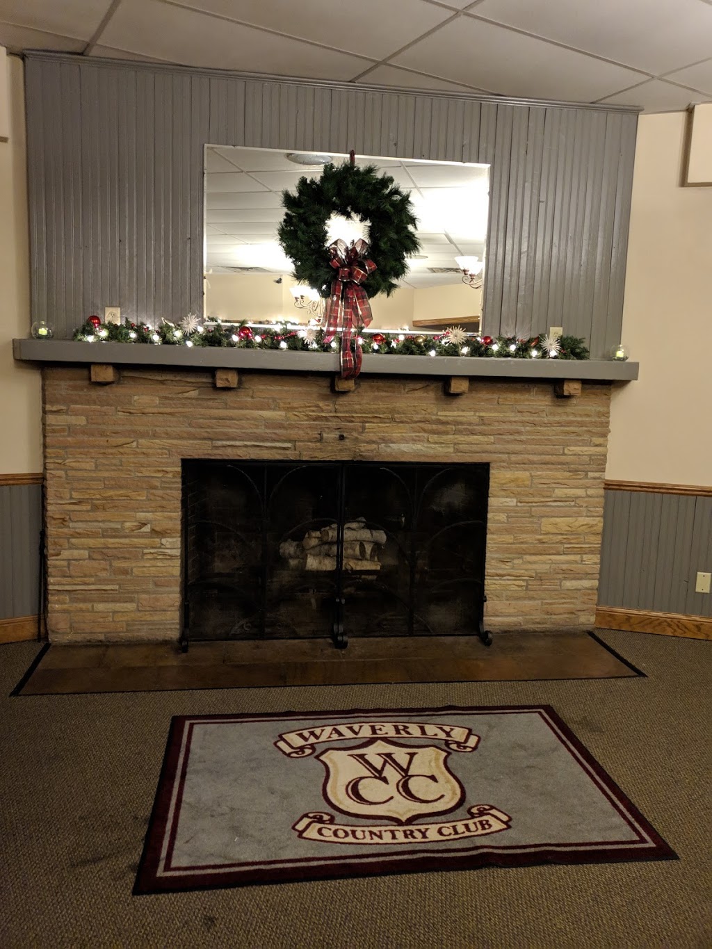 Waverly Golf & Country Club | restaurant | 705 8th St SW, Waverly, IA 50677, USA | 3193523855 OR +1 319-352-3855