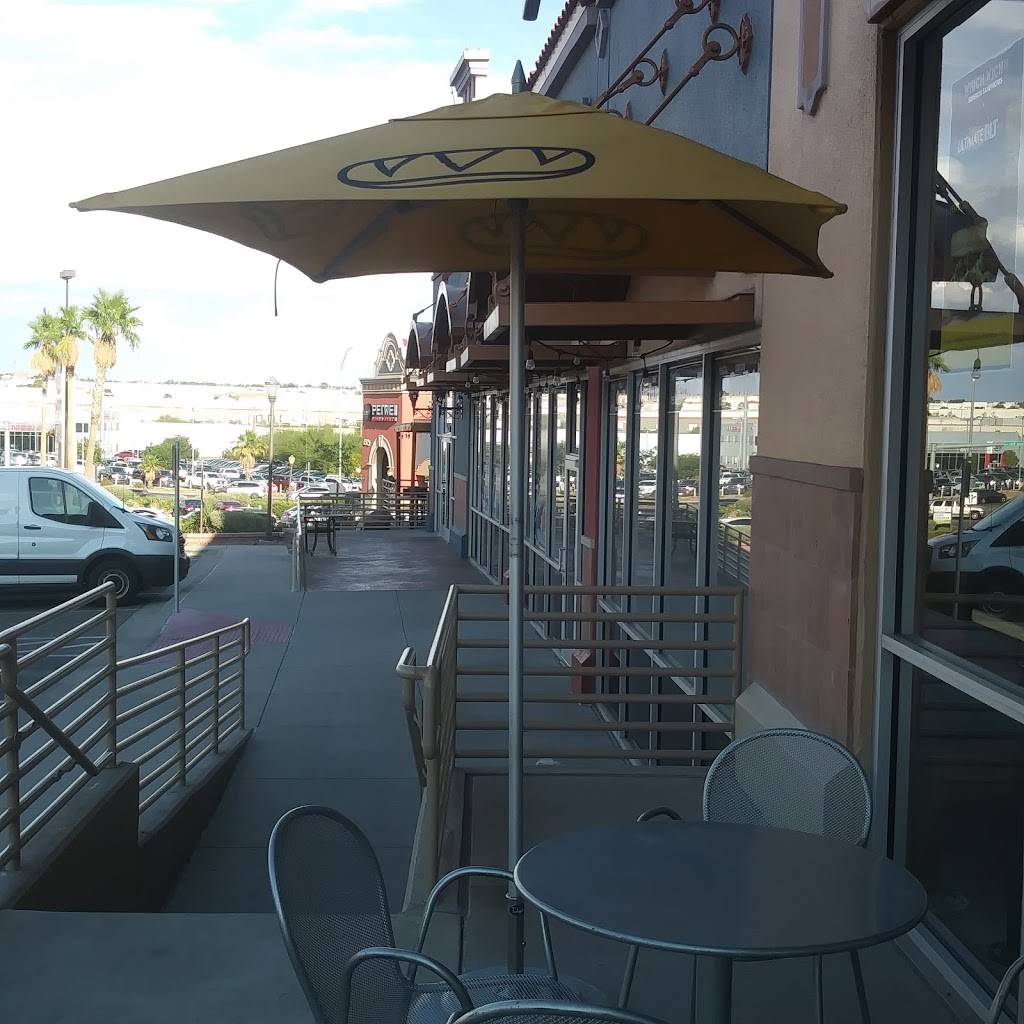 Which Wich Superior Sandwiches | restaurant | 1327 George Dieter Dr Suite G, El Paso, TX 79936, USA | 9155884951 OR +1 915-588-4951