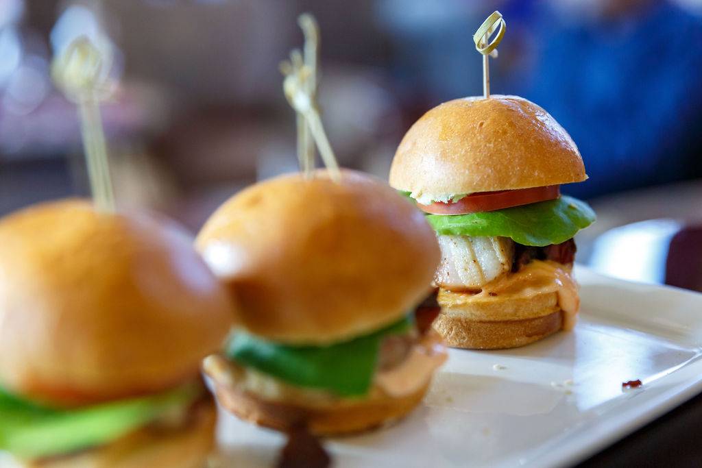 Marys Vine | night club | 211 Kenmawr Ave, Rankin, PA 15104, USA | 4123518463 OR +1 412-351-8463