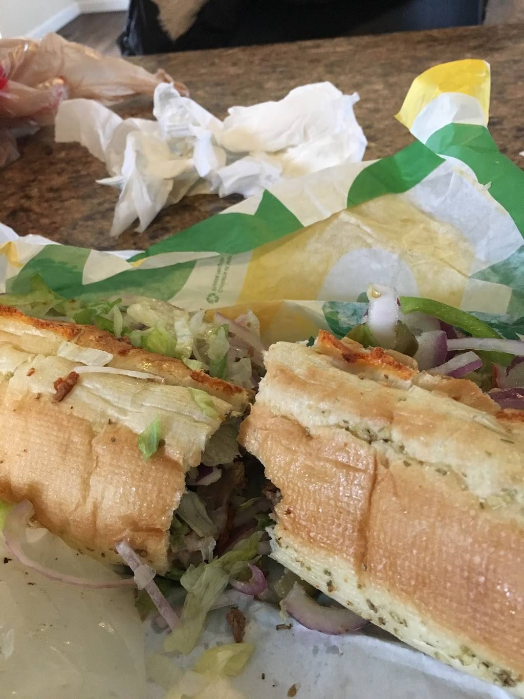 Subway | restaurant | 1503 81st Ave, Merrillville, IN 46410, USA | 2197361019 OR +1 219-736-1019