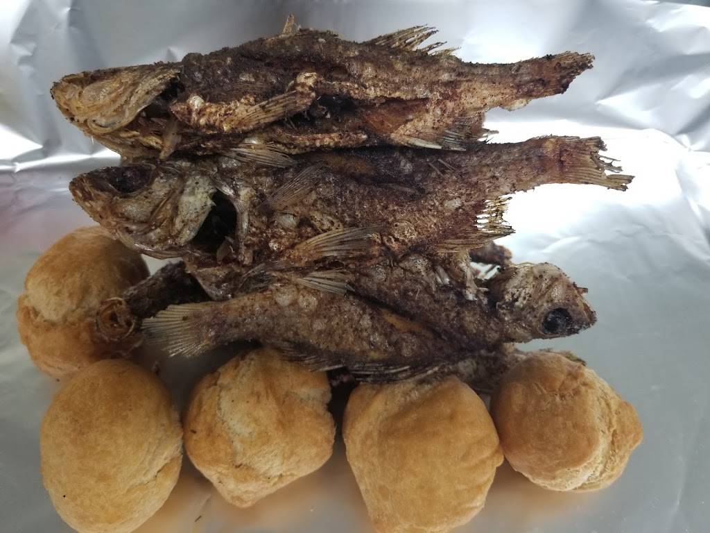 Hyltons Caribbean Kitchen | restaurant | 17020 Beaver Springs Dr, Houston, TX 77090, USA | 7139554729 OR +1 713-955-4729