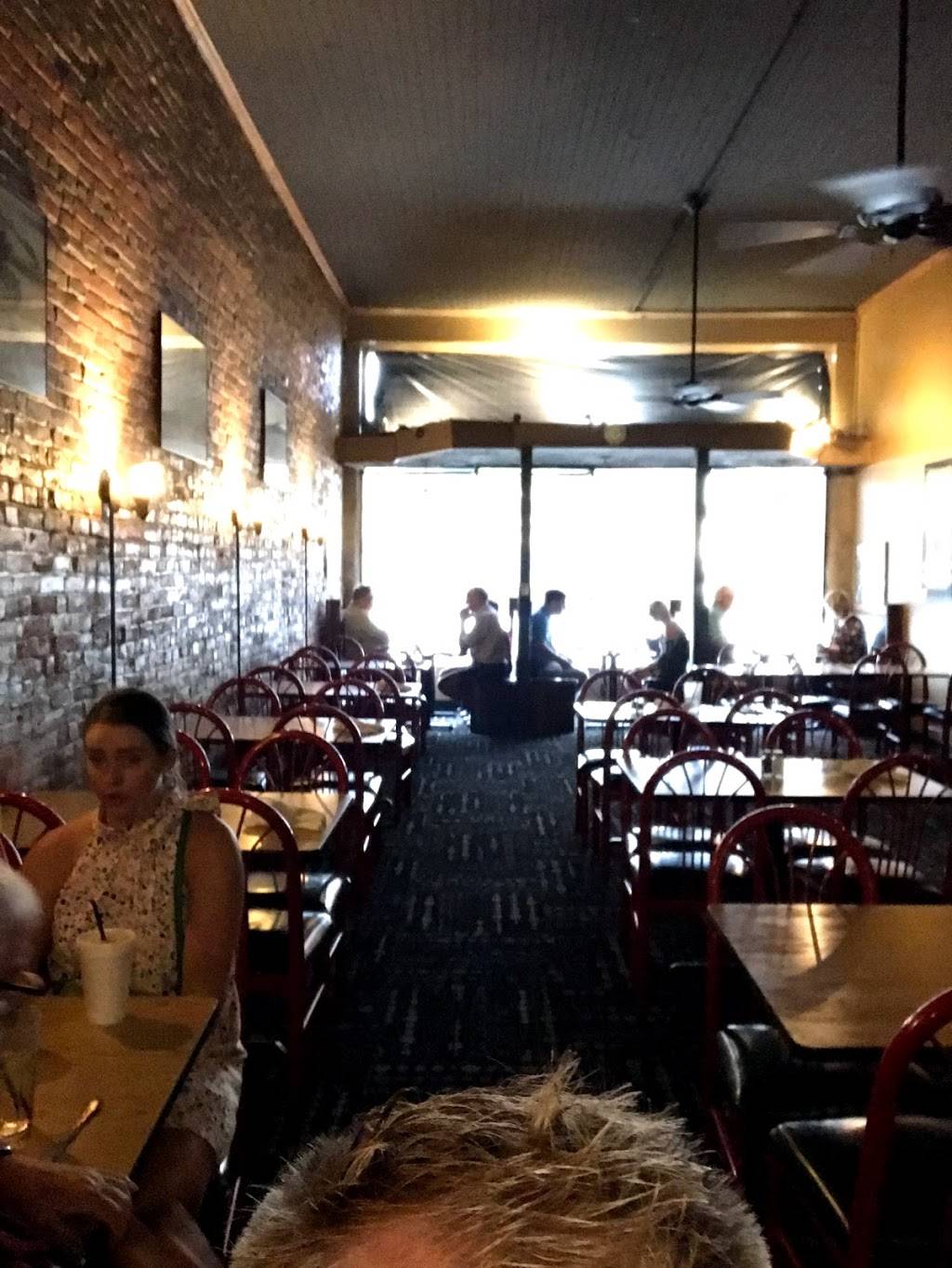 Angelinis Ristorante Italiano | restaurant | 1006 Main St, Keokuk, IA 52632, USA | 3195249009 OR +1 319-524-9009