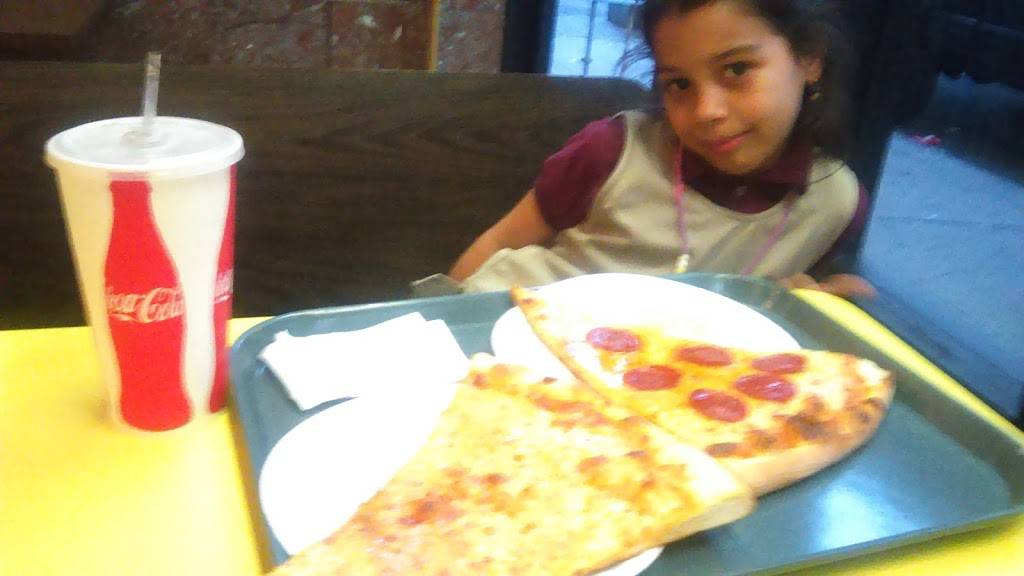 4 Sons Pizzeria | restaurant | 3145 Kensington Ave, Philadelphia, PA 19134, USA | 2157399595 OR +1 215-739-9595