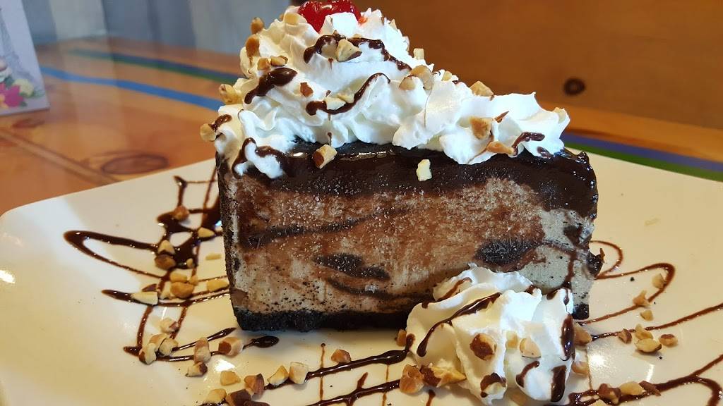 Islands Restaurant Simi Valley | restaurant | 1213 Simi Town Center Way, Simi Valley, CA 93065, USA | 8055770693 OR +1 805-577-0693