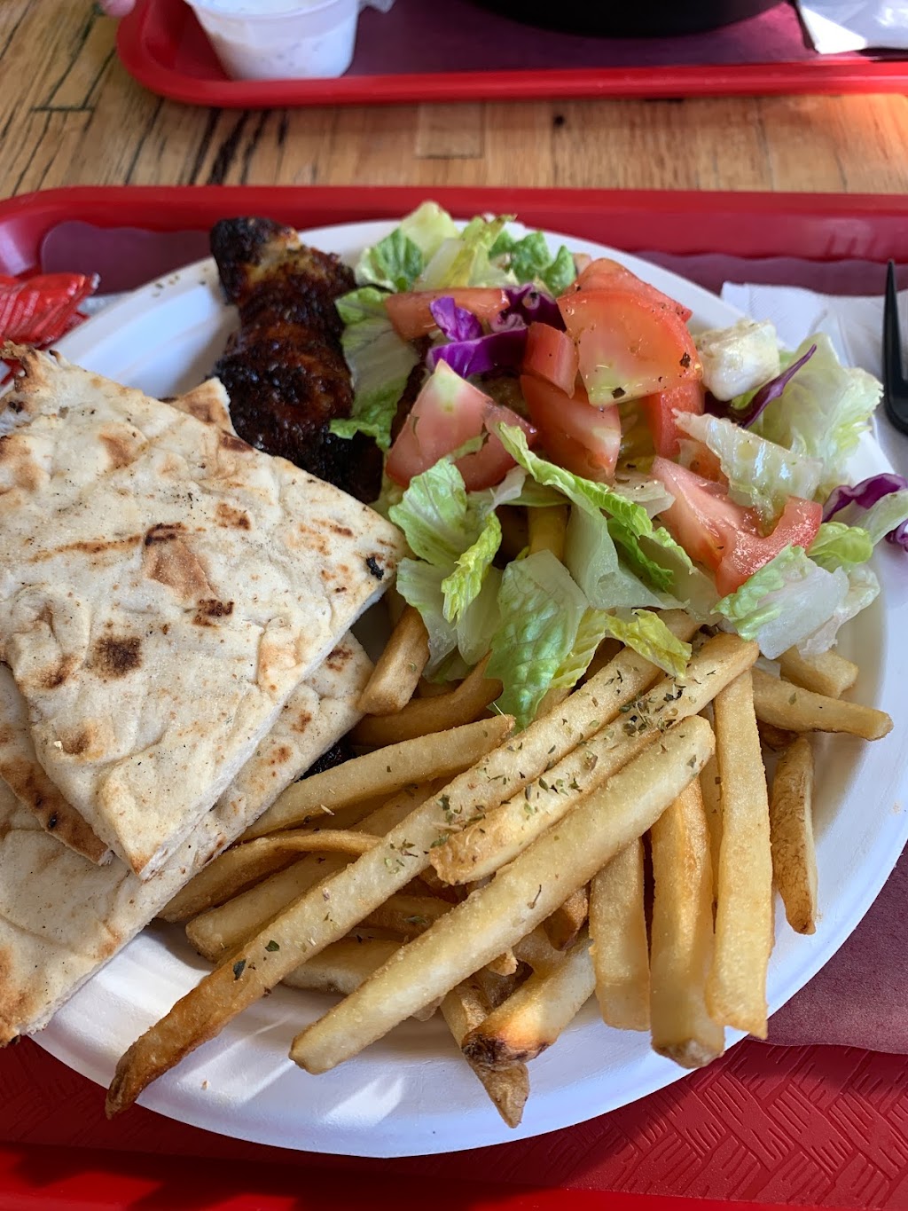 Chicken Feastin | restaurant | 561 Gates Ave, Brooklyn, NY 11221, USA | 7186769992 OR +1 718-676-9992