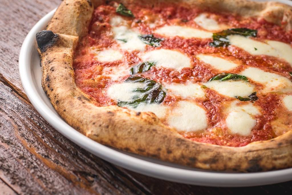 Fiamme Pizza | restaurant | 4706 E Sunrise Dr, Tucson, AZ 85718, USA | 5205295777 OR +1 520-529-5777