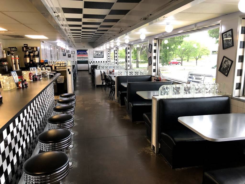 Local Diner - Irving | restaurant | 8305 N Belt Line Rd, Irving, TX 75063, USA | 9729292200 OR +1 972-929-2200