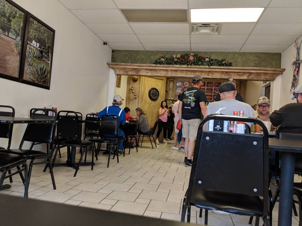 Tacos Jalisco Llc | restaurant | 207 S Rock Island Ave, El Reno, OK 73036, USA | 4052952375 OR +1 405-295-2375