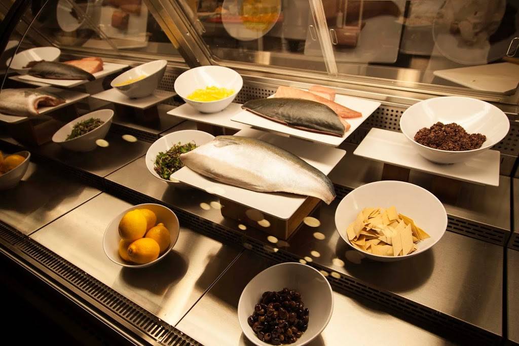 Theory | restaurant | 1945 SE Water Ave #400, Portland, OR 97214, USA | 5037974000 OR +1 503-797-4000