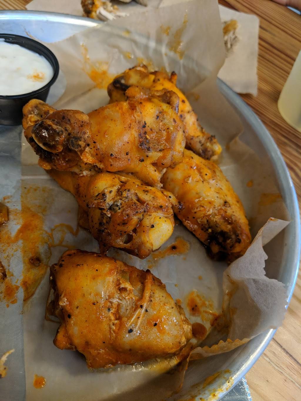 Crispys Springfield Gallery | restaurant | 1735 Main St N, Jacksonville, FL 32206, USA | 9046611503 OR +1 904-661-1503