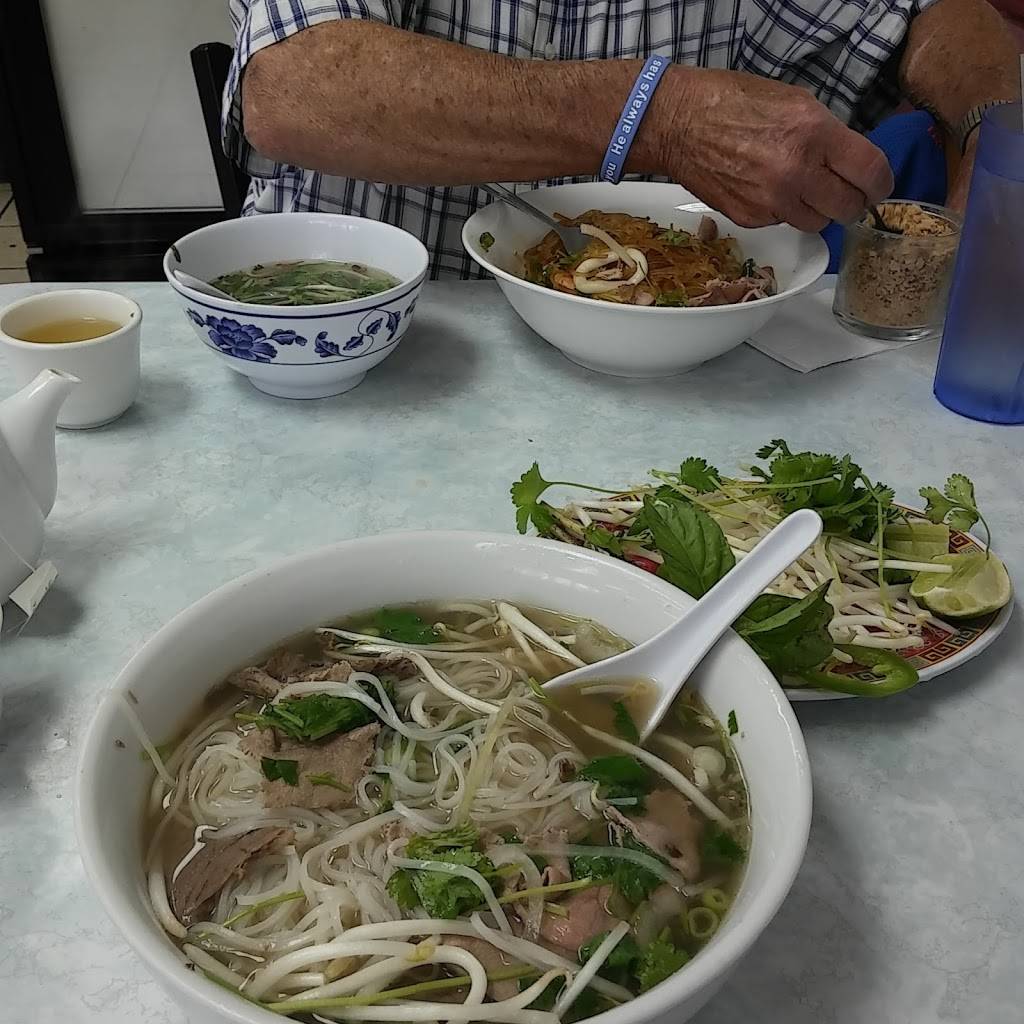 Phở 90 | restaurant | 2256 N Fresno St, Fresno, CA 93703, USA | 5592489090 OR +1 559-248-9090