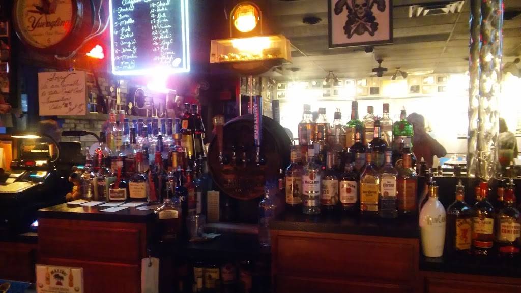 Hanks Pub & Patio | restaurant | 2529 Patterson Rd, Dayton, OH 45420, USA | 9372547527 OR +1 937-254-7527