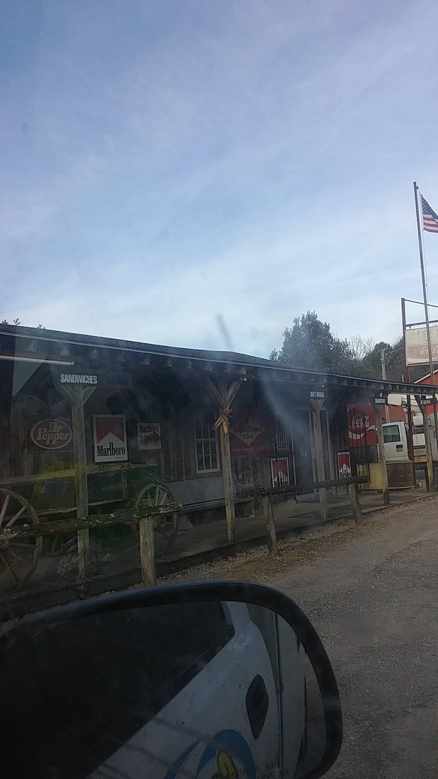 Olmule Antique Diner | restaurant | 12401 Old Hodgenville Rd, Campbellsville, KY 42718, USA | 2704694862 OR +1 270-469-4862