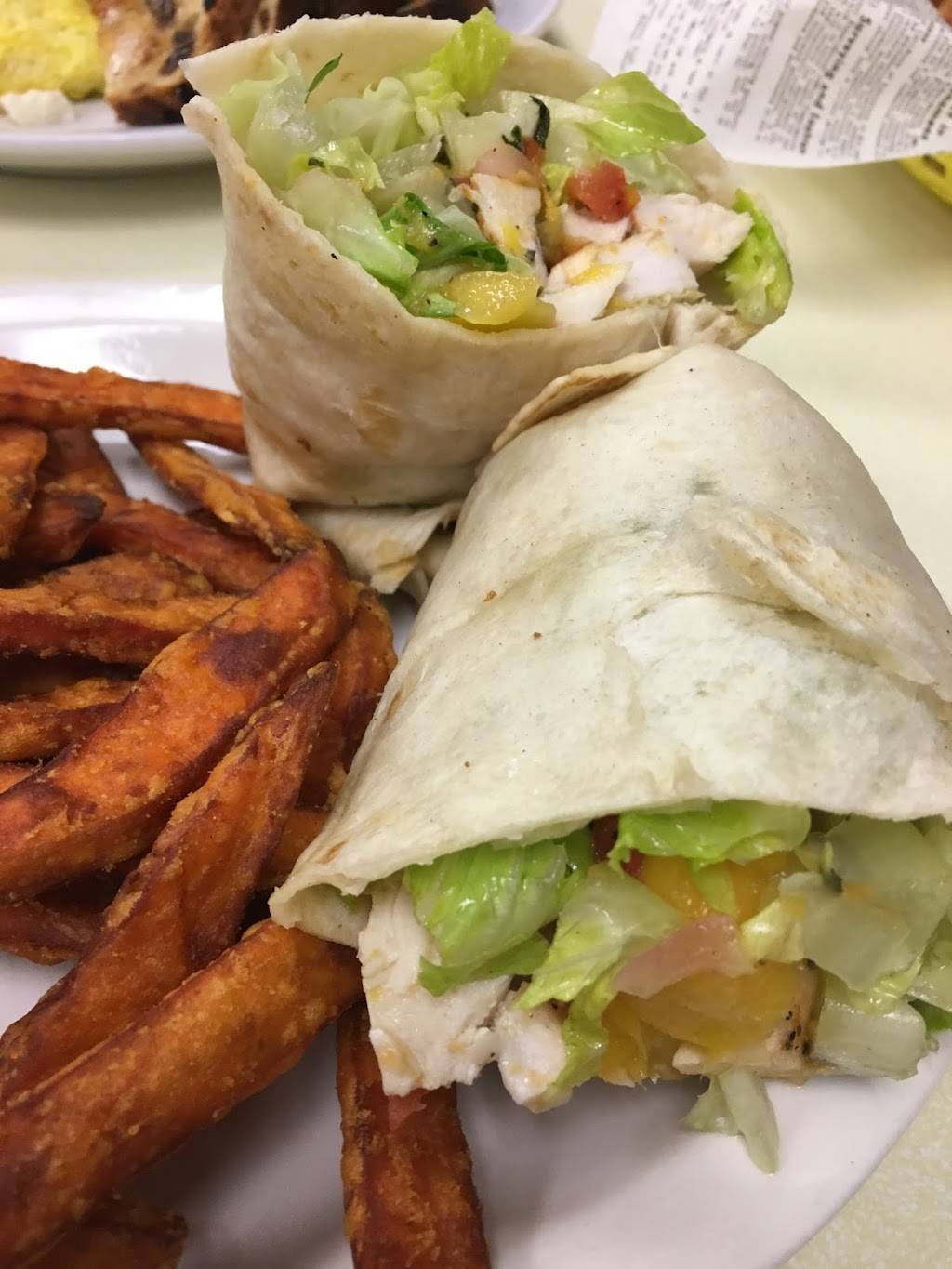 Little Fat Gretchens | cafe | 108 S Main St, Waupaca, WI 54981, USA | 7152580132 OR +1 715-258-0132