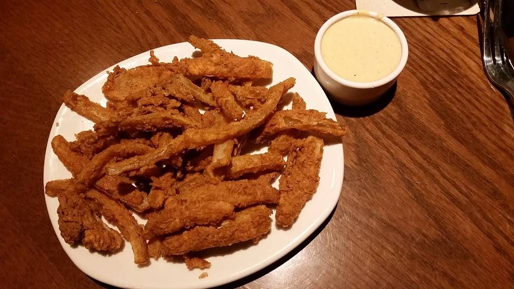 Outback Steakhouse | restaurant | 100 N Pointe Blvd, Lancaster, PA 17601, USA | 7175694500 OR +1 717-569-4500