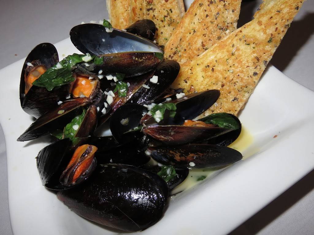 Scatoris Pizzeria & Italian Restaurant | restaurant | 1399 S Commons Dr, Myrtle Beach, SC 29588, USA | 8436503370 OR +1 843-650-3370