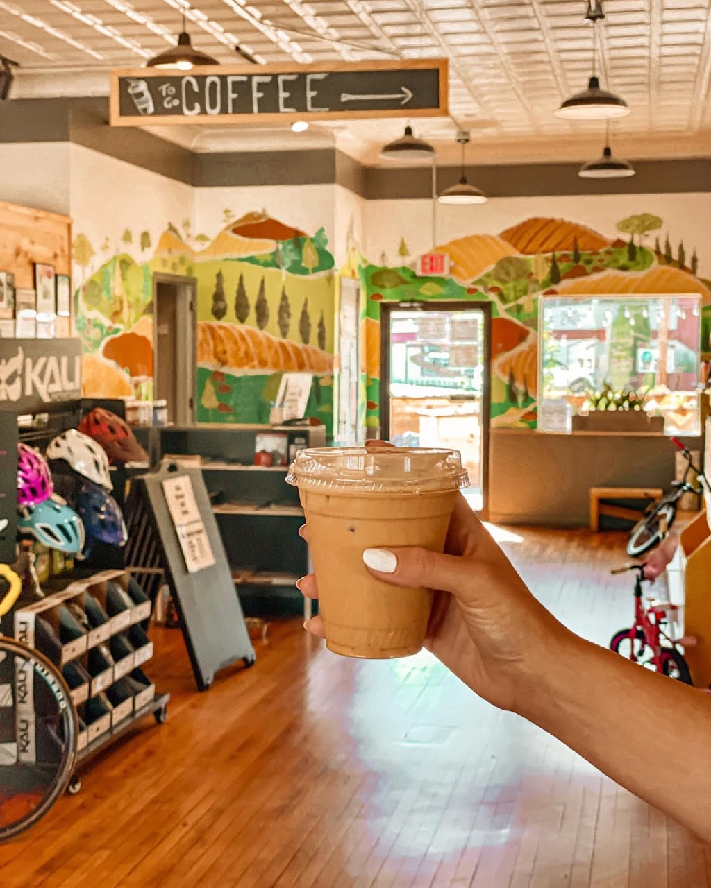 Switchback Gear Exchange | cafe | 2166 Plainfield Ave NE, Grand Rapids, MI 49505, USA | 6162599609 OR +1 616-259-9609