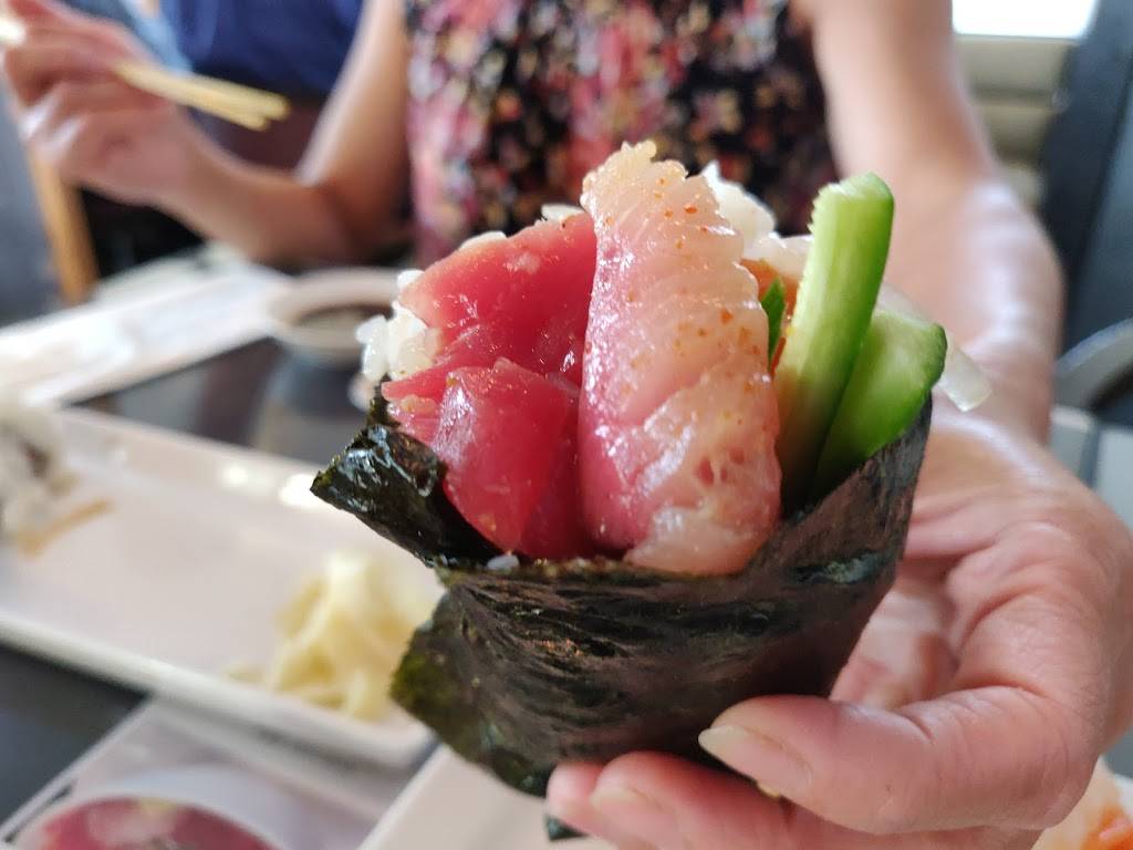 Sushi Koto | restaurant | 18120 Brookhurst St #25, Fountain Valley, CA 92708, USA | 7149640988 OR +1 714-964-0988