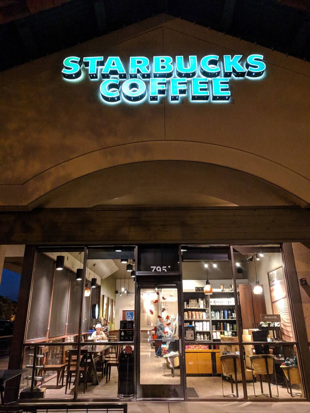Starbucks | cafe | 795 1st St, Gilroy, CA 95020, USA | 4088475920 OR +1 408-847-5920