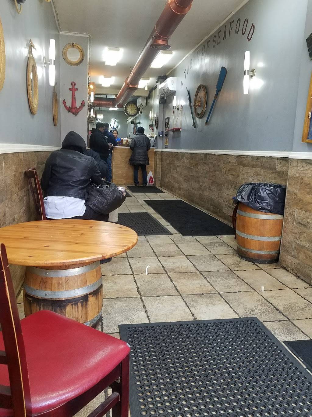 A Taste of Seafood | restaurant | 2530 Frederick Douglass Blvd, New York, NY 10037, USA | 2128660275 OR +1 212-866-0275