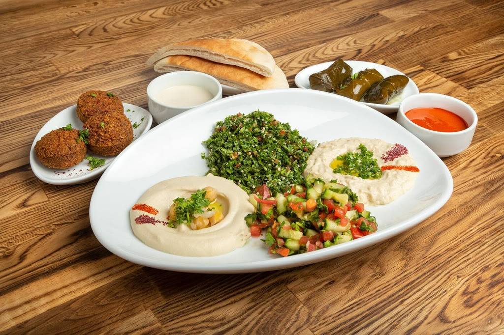 Crave Kabob | restaurant | 7240 Niles Center Rd, Skokie, IL 60077, USA | 8473937111 OR +1 847-393-7111