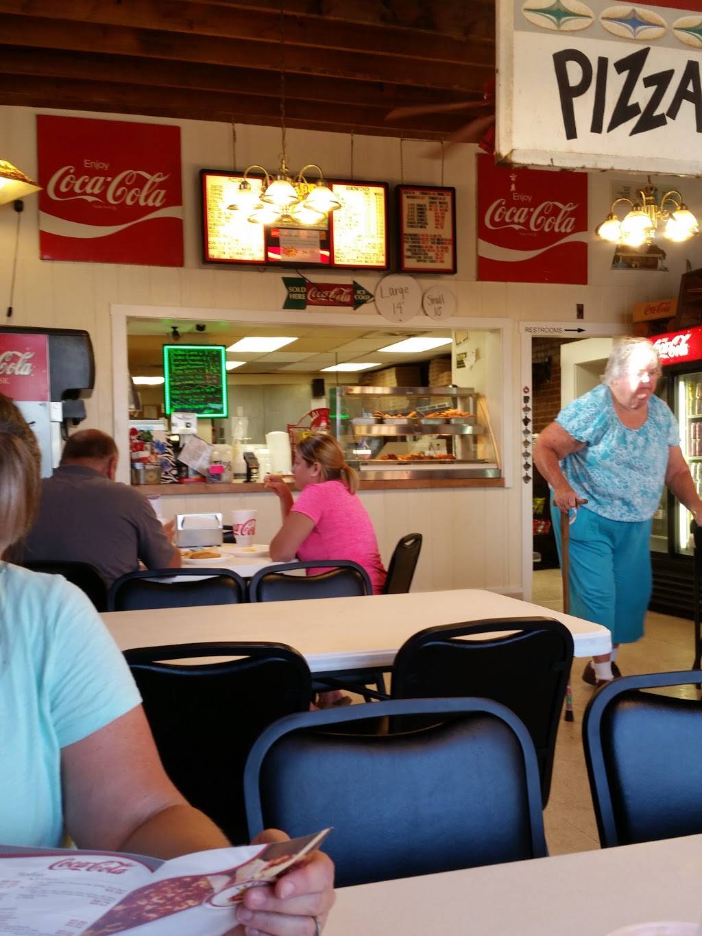 Pizza King of Flora | restaurant | 12 E Columbia St, Flora, IN 46929, USA | 5749673212 OR +1 574-967-3212