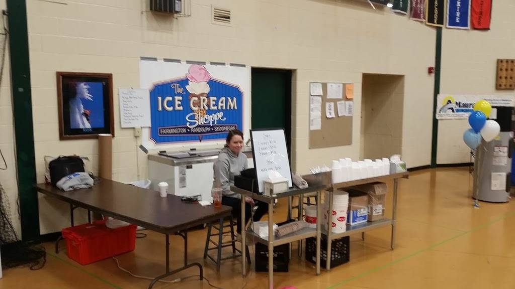 The Ice Cream Shoppe | restaurant | 171 Wilton Rd, Farmington, ME 04938, USA | 2077780646 OR +1 207-778-0646