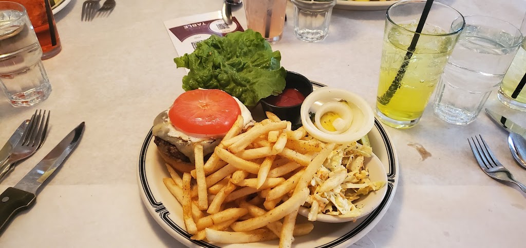 J.D. Hoyts Supper Club | restaurant | 301 N Washington Ave, Minneapolis, MN 55401, USA | 6123381560 OR +1 612-338-1560