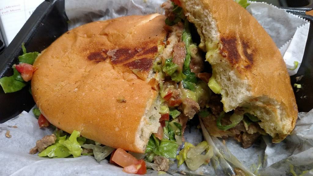 Los Titos Mexican Food | restaurant | 2850 National Ave #108, San Diego, CA 92113, USA | 6192338226 OR +1 619-233-8226