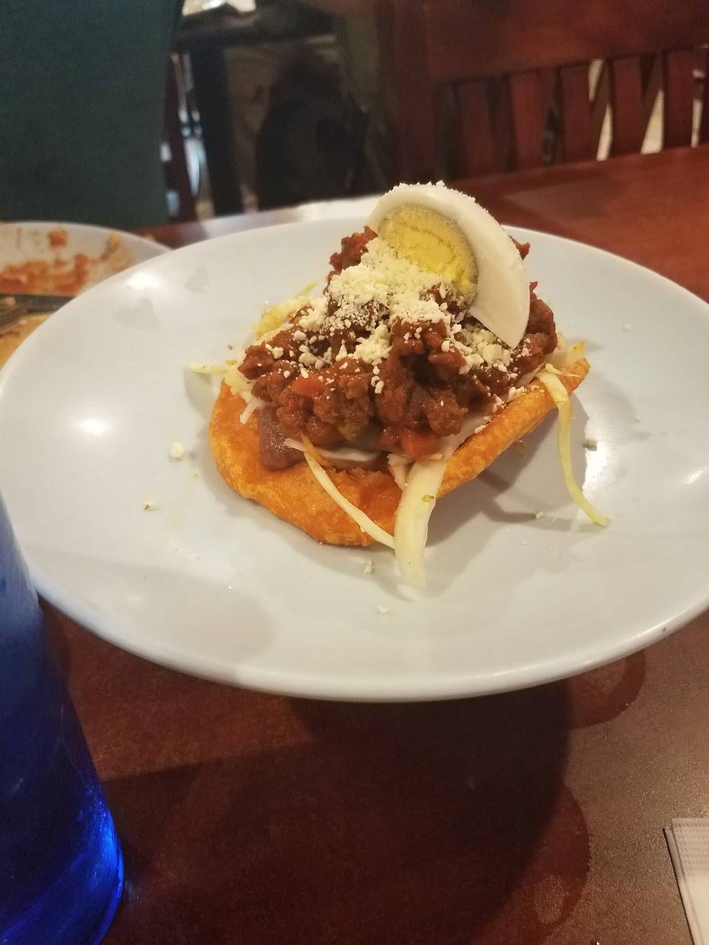 Tipicos El Encanto | restaurant | 8035 Snouffer School Rd, Gaithersburg, MD 20879, USA | 3017409641 OR +1 301-740-9641