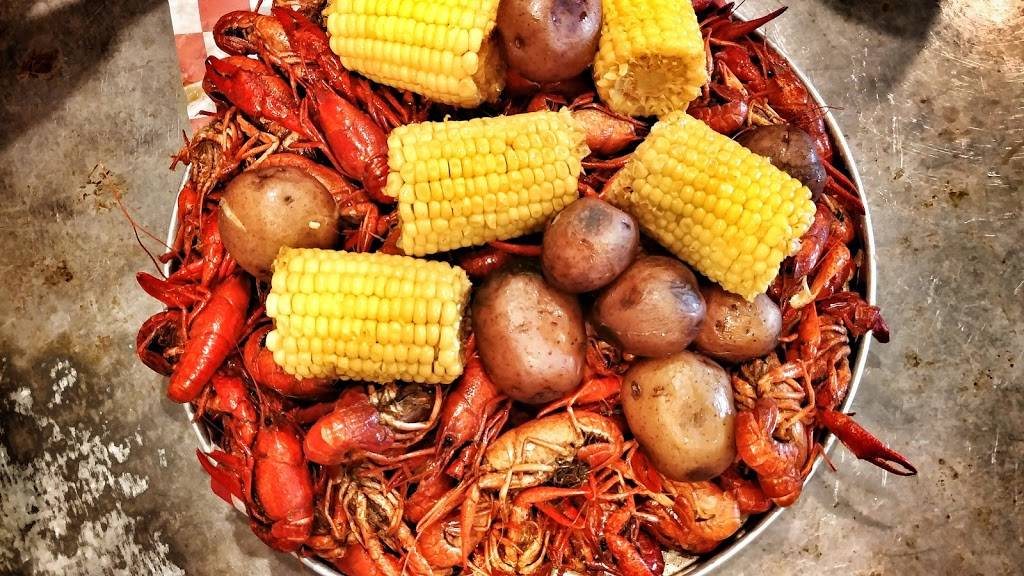 HushPuppies Catfish and Seafood Restaurant | restaurant | 721 Fairpark Dr, Henderson, TX 75654, USA | 9036557933 OR +1 903-655-7933